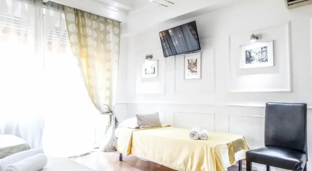 Четырёхместный номер Standard Rome Central Inn