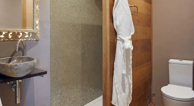 Двухместный номер Deluxe с балконом и с видом на горы La Indiana de Begur, Petit Hotel Boutique