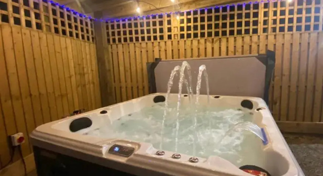 Tranquil Holiday Home, Забронировать Отель Отели и гостиницы Стэмфорд-Бриджа, Отель