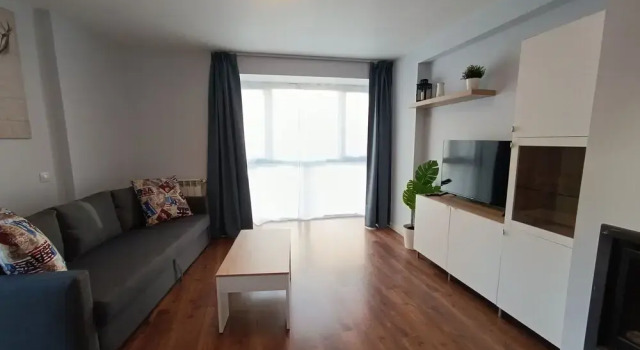 Margas Golf Apartment 2, Rezervați Apartament Sabinanigo 