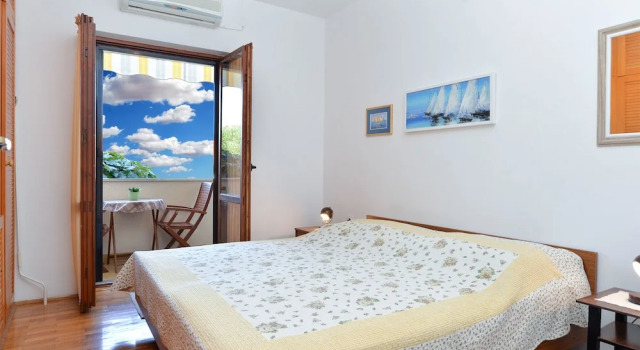 Apartment 1174