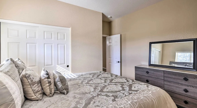 Stonebridge River Home in Gated Community, Забронировать Дом для отпуска Виллы Буллхед-Сити, Вилла