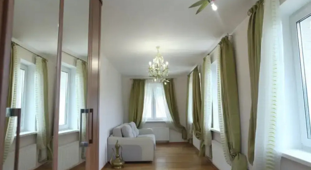 House on the Volga Zavidovo, Rezerwuj Dom wakacyjny Hotele w Central Russia z parkingiem, Parking