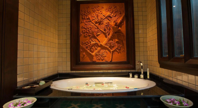 Полулюкс Huernnana Boutique Hotel