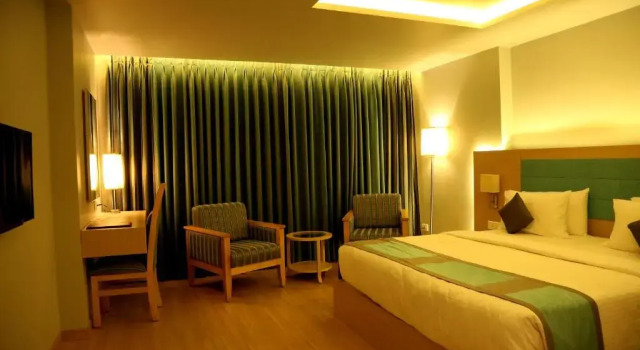 Номер Deluxe KVM Hotels