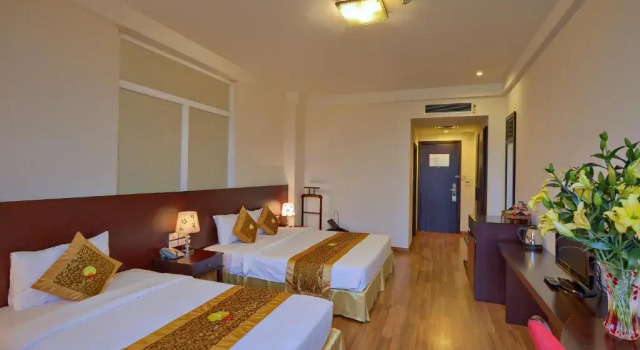 Номер Deluxe Hoang Son Peace Hotel