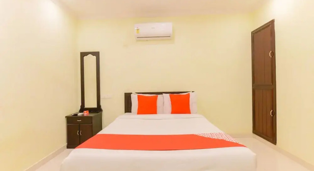 Diamond Residency by OYO Rooms, Забронировать Отель Недорогие отели штата Кералы, недорого
