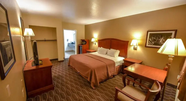 Трёхместный номер Standard Best Western Inn of Chandler