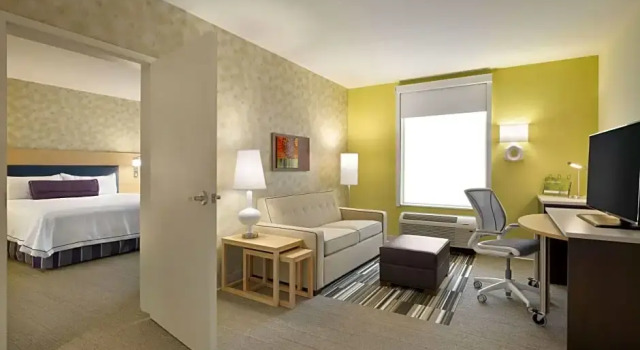 Четырёхместная студия-люкс Hearing Accessible Home2 Suites by Hilton Houston Energy Corridor