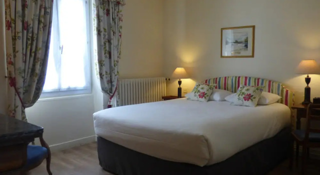 Четырёхместный семейный номер Standard Hôtel La Tonnellerie