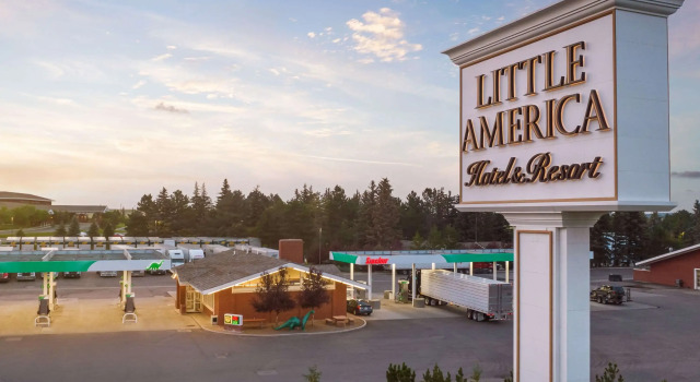 Little America Cheyenne, Varaa Hotelli Cheyenne 