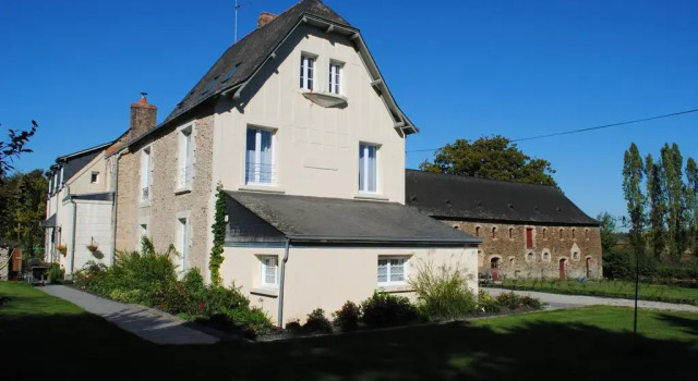 Le Manoir de la Vieille Douve, Book Hotel  