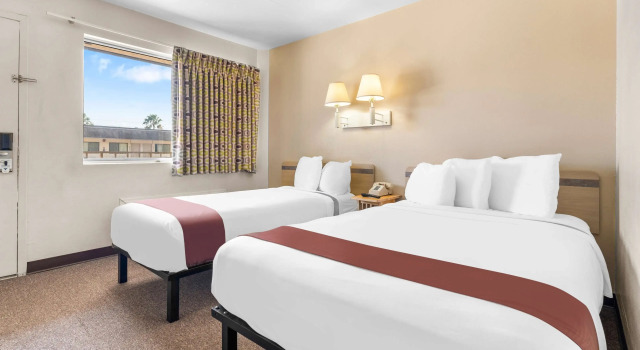 Трёхместный номер Standard Americas Best Value Inn - Lake City
