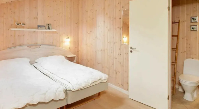 Spacious Cottage in Albaek Jutland With Sauna, Забронировать Дом для отпуска Ольбек 