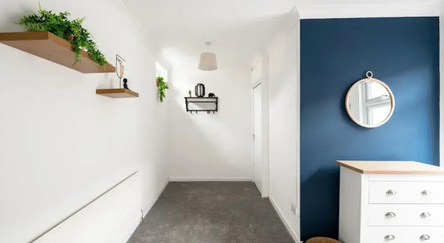 96 Caerleon Road Apartment C