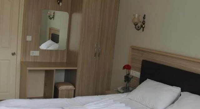 Bonjour Hotel, Забронировать Отель Отели Стамбула с парковкой, рядом с Базар Араста, Парковка