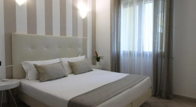 Люкс Deluxe HQ Aparthotel Milano Inn - Smart Suites
