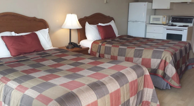 Четырёхместный номер Superior Motel Iberville