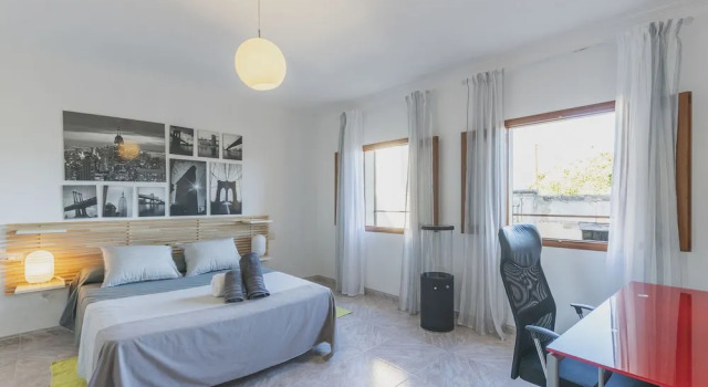 Вилла с 4 комнатами Villa Es Puig
