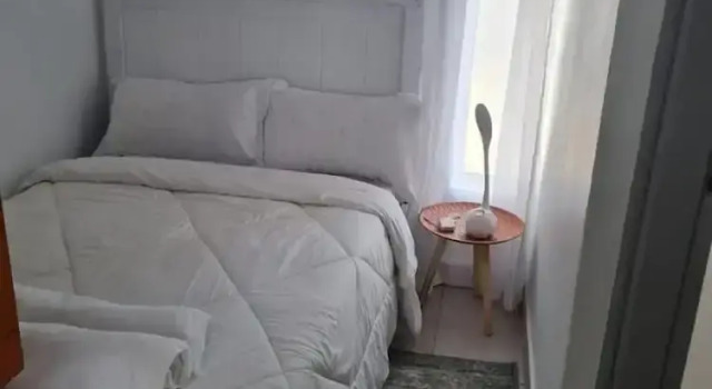 Студия Deluxe Lux Suites Racecourse Gardens Studio Apartments