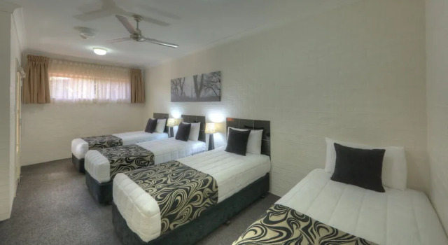 Семейный номер Standard с 2 комнатами Heritage River Motor Inn