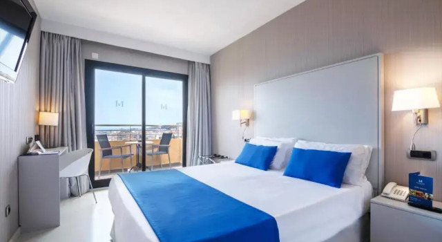 Double room with balcony Isla Mallorca & Spa