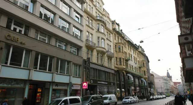 City Center 1 Bedroom Apartment, Забронировать Апартаменты/квартира Отели Праги с парковкой, рядом с Mozart Dinner Prague, Парковка
