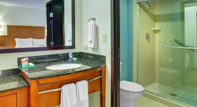 Номер Hyatt Place Baltimore Owings Mills