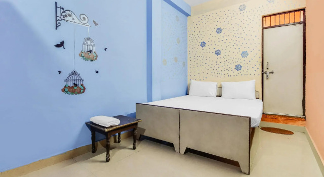 SPOT ON 60711 Hotel Radhe Inn