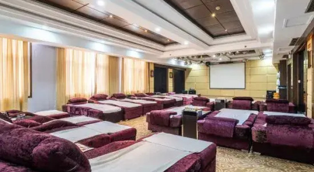 Weilai Holiday Inn, Rezervovat Hotel Xinxiang Henan