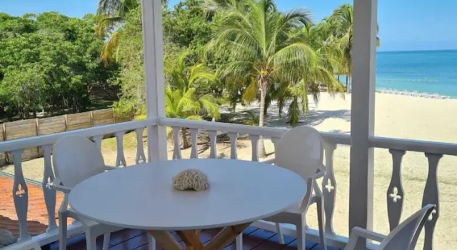 Двухместный люкс с балконом Agu Azul Beach Resort Hotel Boutique