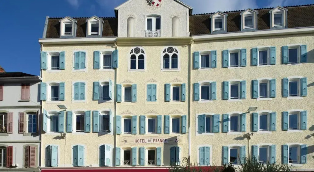 Hôtel de France Contact-Hôtel, Забронировать Отель Отели в центре Эвиан-ле-Бен, в центре