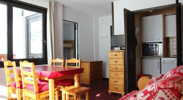 4 persons apartment in a quiet area Apartment 1 agence la cime, Prenota Appartamento Hotel a Alvernia con parcheggio, Parcheggio