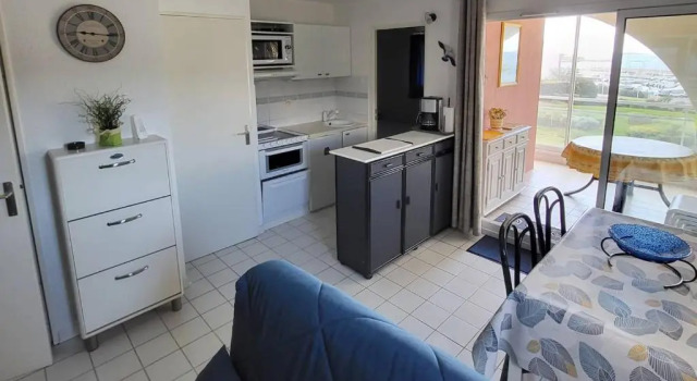 Appartement Six-Fours-les-Plages, 3 pièces, 6 personnes - FR-1-316-294, Забронировать Апартаменты/квартира Сис-Фур-Ле-Плаж Var coast