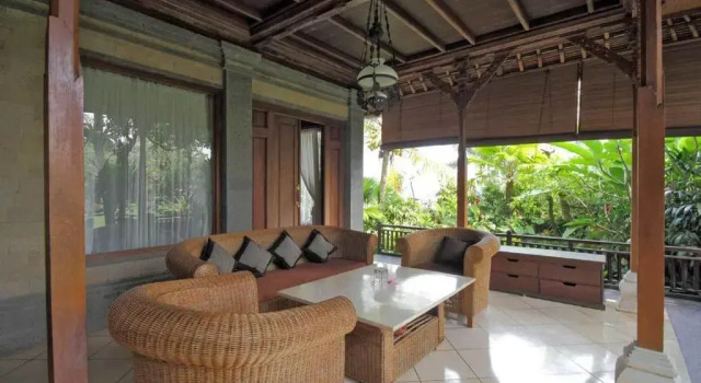 Коттедж с 2 комнатами Villa Sujati