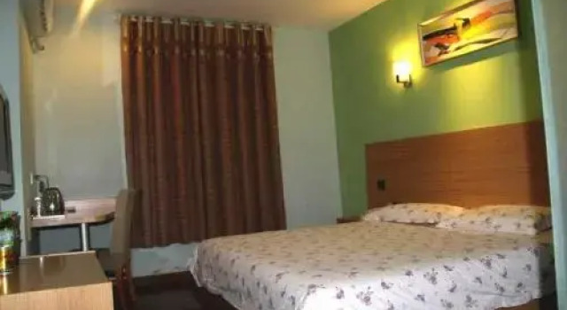 Sunshine 365 hotel, Prenota Hotel Xiaogan Hubei