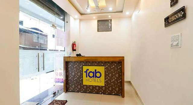 Fabhotel Shree Galaxy