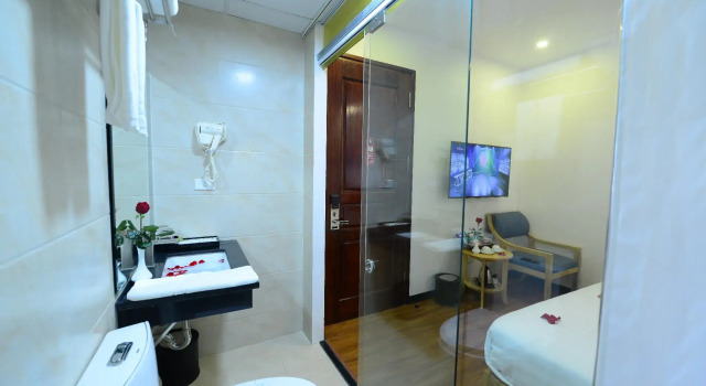 Номер Superior Blue Hanoi Inn Luxury Hotel