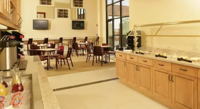 Кровать в общем номере Cocopah Resort And Conference Center