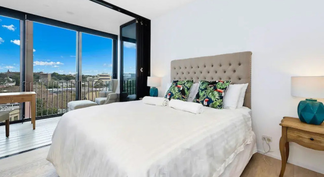Manhattan style apartment in Central Sydney