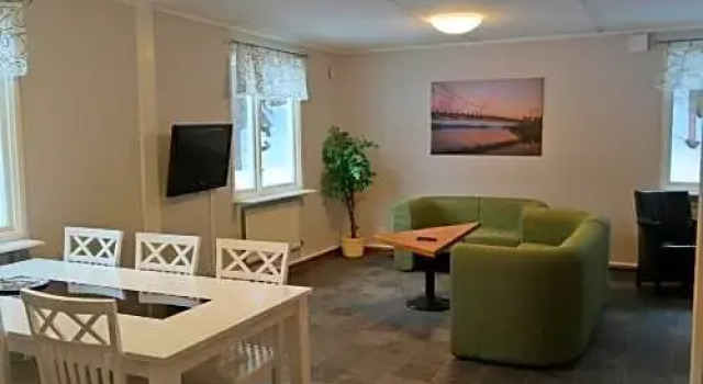 Hostel Skogsgläntan, Rezerwuj Hostel Hotele SPA w Västerbotten, SPA