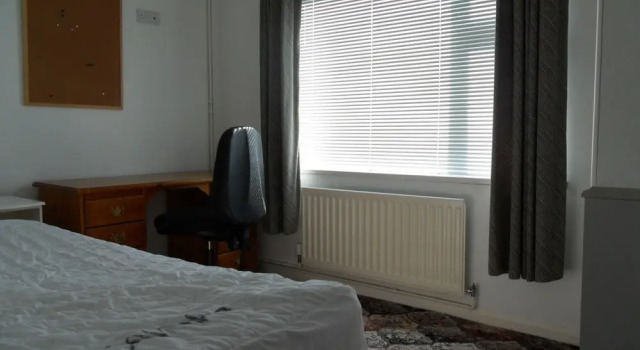 4 Bedroom Beaumaris Road, Newport Shropshire, Забронировать Дом для отпуска Виллы Ньюпорт, Вилла