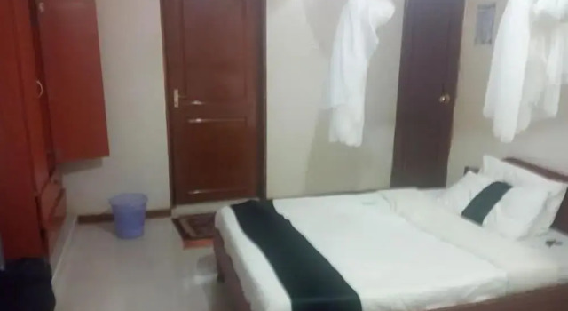 Camera Standard Dan's Hotel Kisii