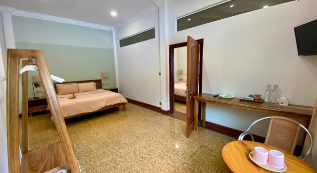 Muni Residence & Spa, Забронировать Курортный отель Отели Баттамбанга 3 звезды, рядом с Union Commercial Bank, 3*