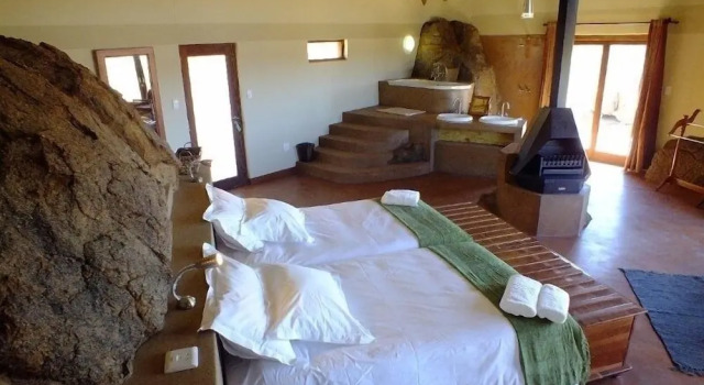 Вилла Luxury Namibgrens Guest Farm