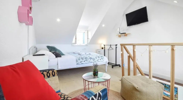 Nice Apartment in Split With 1 Bedrooms and Wifi, Prenota Appartamento Hotel a Croatian Islands con parcheggio, Parcheggio