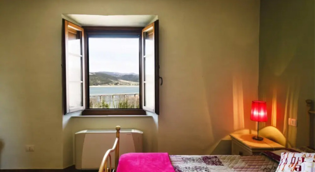 Casale al Lago, Book Hotel Hotels in Baschi with a Pool, Swimming Pool