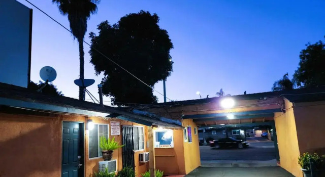 Номер Deluxe DAY N NIGHT INN - Near Universal Studios Hollywood