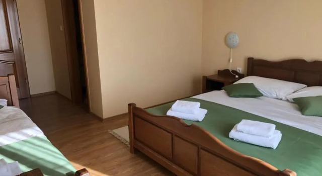 Bed and Breakfast Albatros, Book Hotel Perušić 