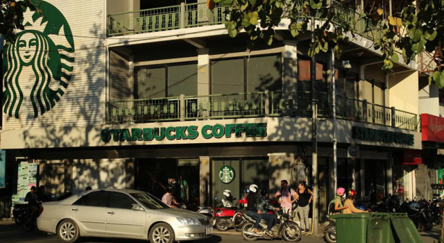 Z's Hostel at Tha Phae Gate